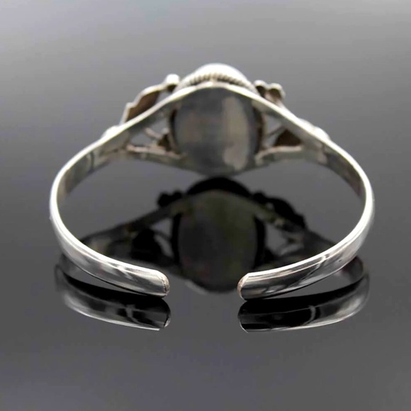 NEW Southwestern Adjustable Cuff Bracelet - Picture 4 of 6